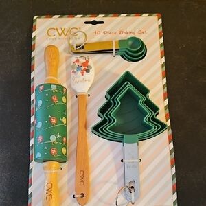 Green Christmas Baking Set